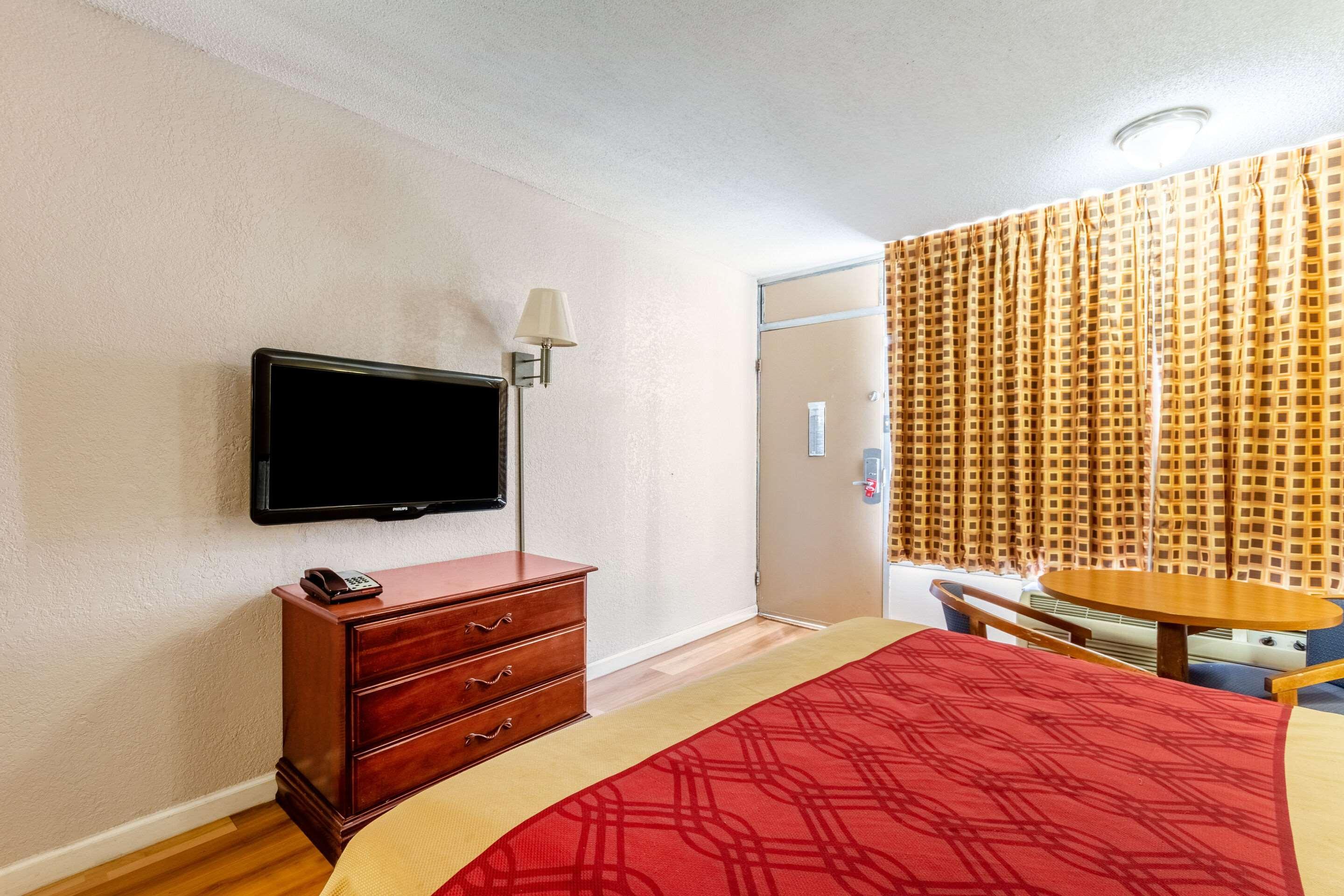 Econo Lodge Inn & Suites Near Bricktown Oklahoma City Kültér fotó