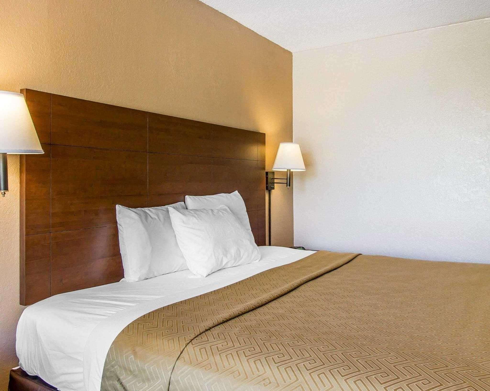 Econo Lodge Inn & Suites Near Bricktown Oklahoma City Kültér fotó