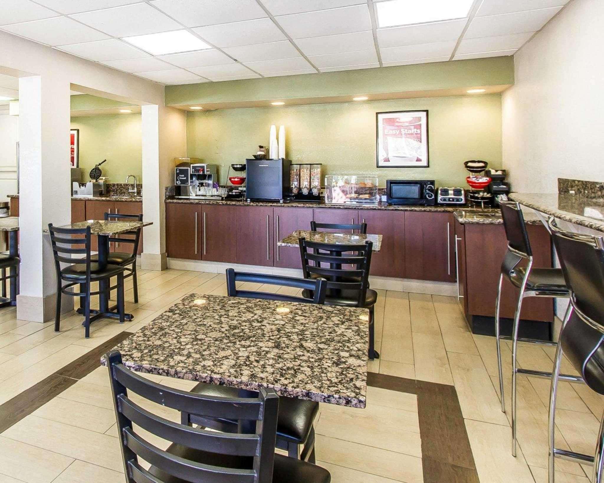 Econo Lodge Inn & Suites Near Bricktown Oklahoma City Kültér fotó