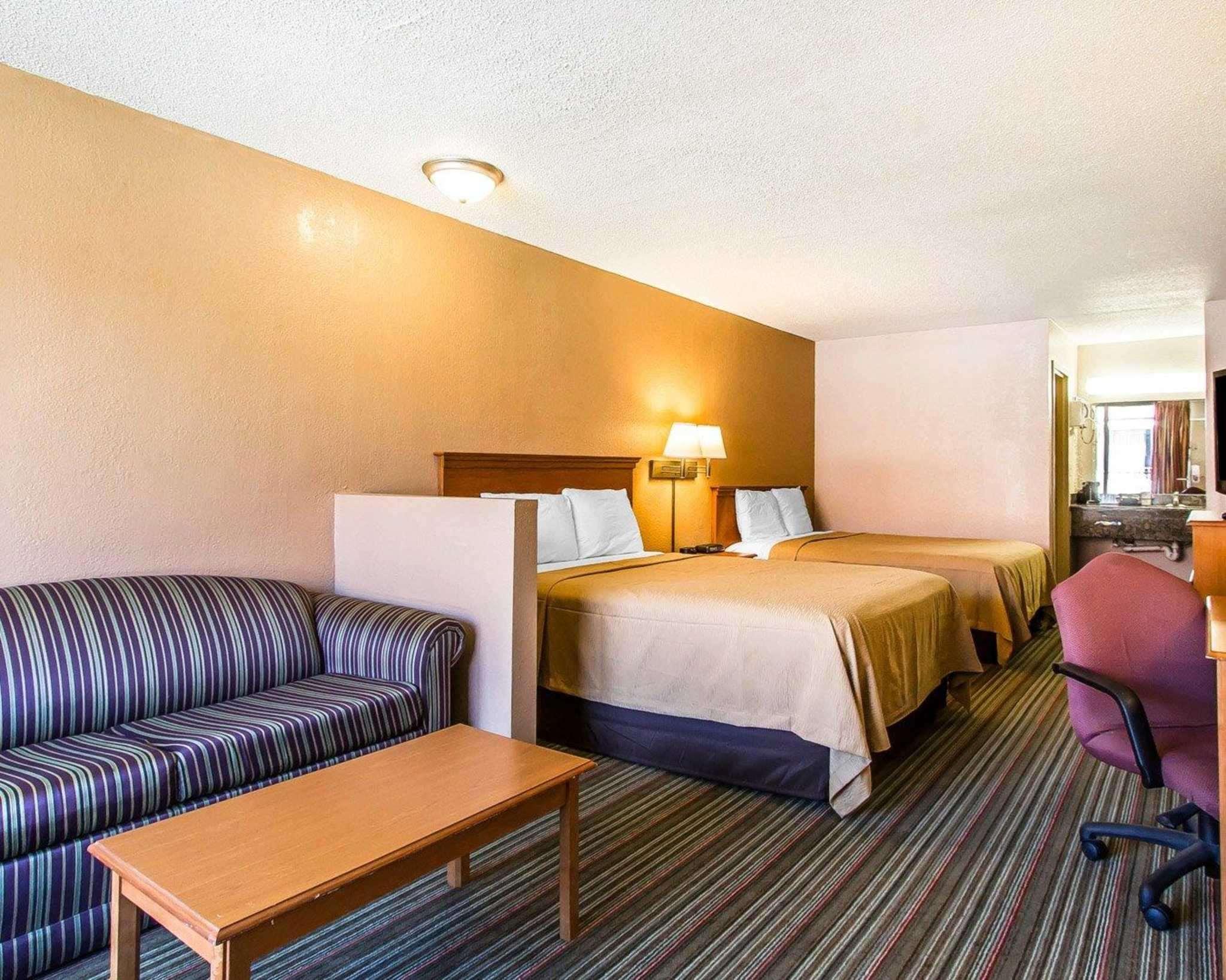 Econo Lodge Inn & Suites Near Bricktown Oklahoma City Kültér fotó