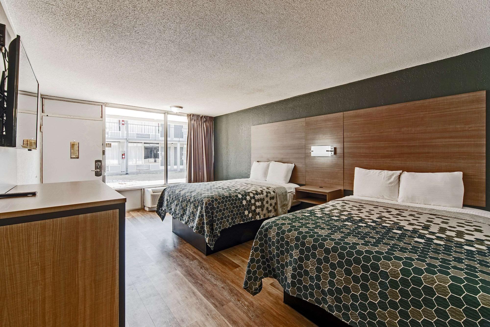 Econo Lodge Inn & Suites Near Bricktown Oklahoma City Kültér fotó